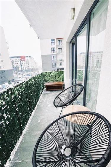 Apartament 3 camere mobilat si utilat. Parcare si boxa incluse in pret. Zona Tra - 7