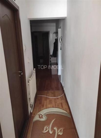 Apartament 2 camere decomandat- CUG - 8