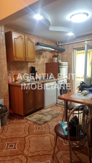 Apartament, zona Bucovina, pretabil spatiu comercial - 2