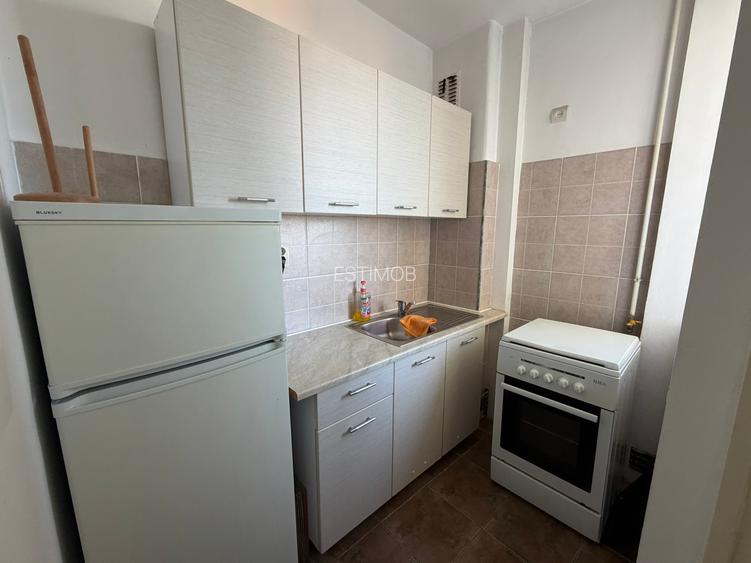 Inchiriere garsoniera mobilata si utilata zona Grivitei Brasov - 6