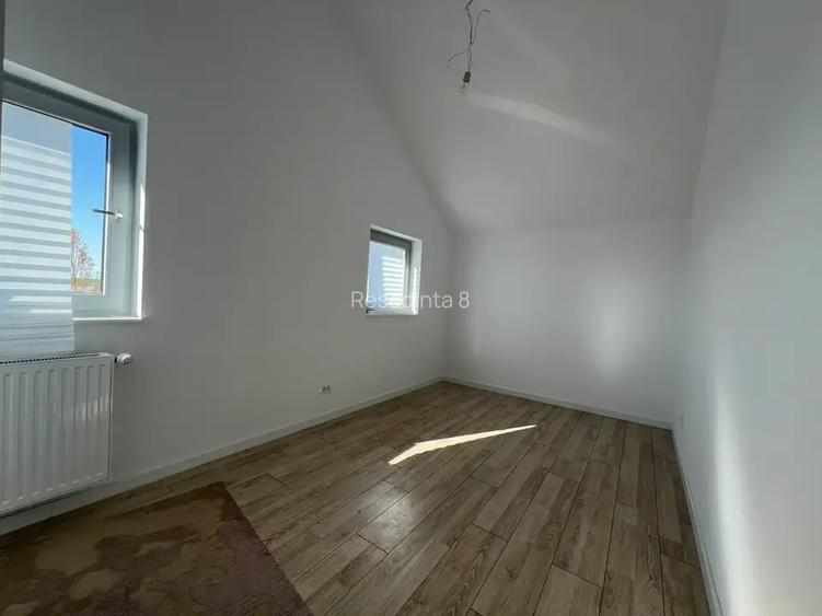 Liziera de Lac !!! Casa cocheta !!! Ansamblu privat cu multe facilitati !!! - 12