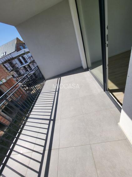 FARA Comision. BLOC NOU in ORAS. Bucatarie inchisa. TERASA 10 mp. - 7