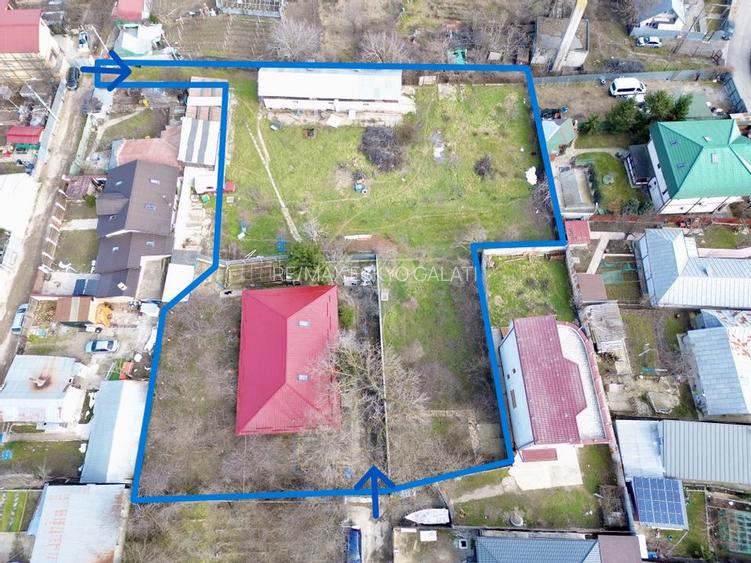 Casă + teren 3.495 mp- Bariera Traian - Pentru dezvoltare rezidențială - 3