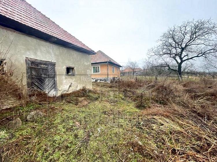 Teren 3200 mp! Casa 2 camere+bucatarie de vara+grajd, Aiton - 4