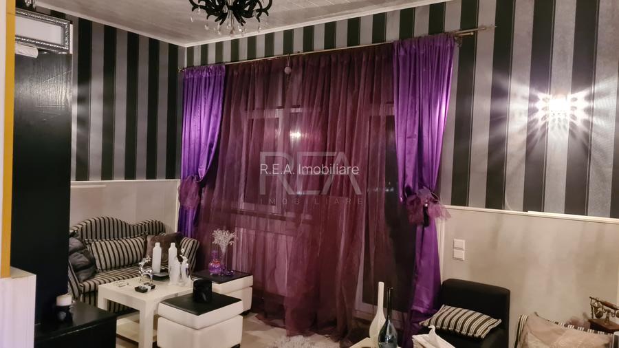 Vila superba 2012, P+1+M, 10+ camere, posibilitate business gradinita sau centru - 40