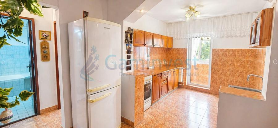 Apartament cu 2 camere de vanzare in Oradea, zona Apostol Andrei - 3