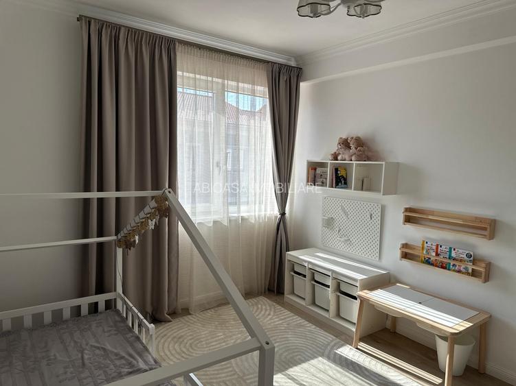 Duplex superb, P+E, 120 mp, 5 camere, 3 băi, bine poziționat, Giroc, comision 0% - 23