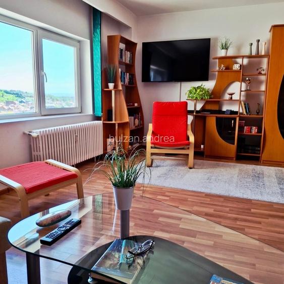 Proprietar vand apartament cu 4 camere - 4