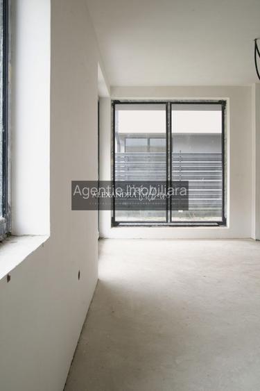 Duplex 4 camere DECOMANDATE, 120 mp utili, 180 mp curte, P+ET+POD - 51