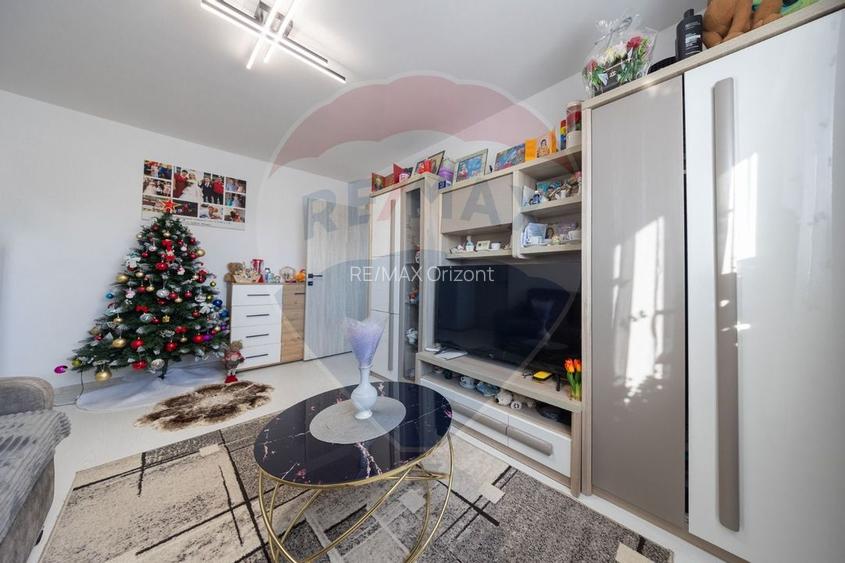 Apartament cu 3 camere de vânzare în zona Electroprecizia - 3