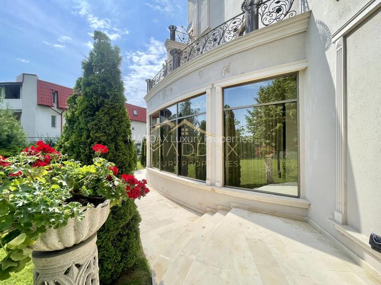 Impressive Villa *1500 SQM usable* 2613 SQM land / Open to the lake - 4