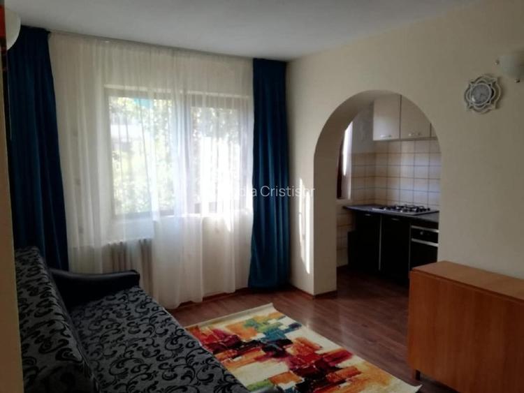 Ap 3 camere Ale Rozelor - 11