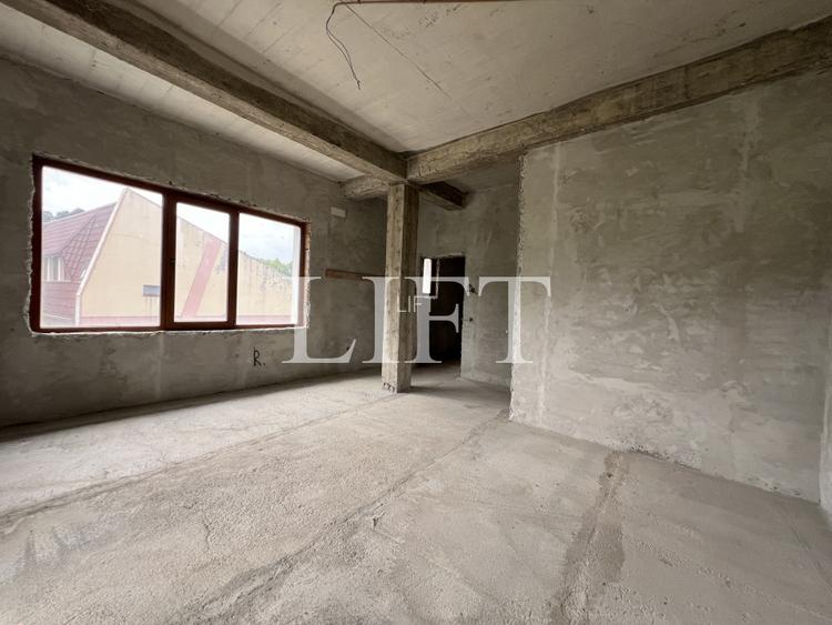 Pret Redus - Casa/Pensiune, teren 2300mp, Bran - Sohodol  - 21