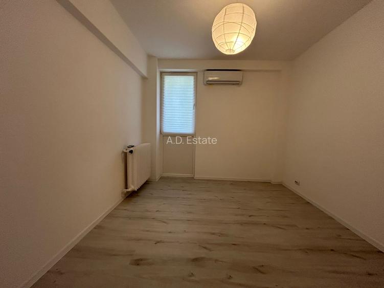 Titan 3 Camere Parter Instalatii Schimbate Bloc Reabilitat 10 Min Metrou - 2