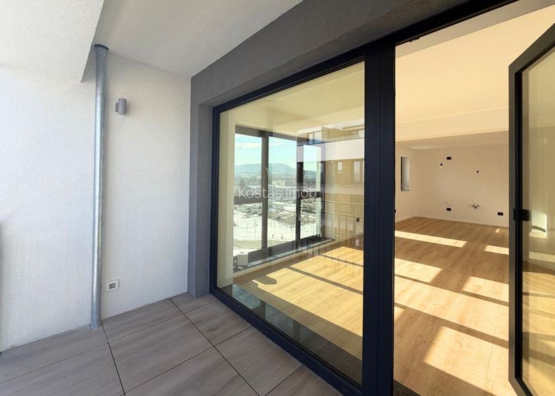 Kasper vânzare apartament de lux 2 camere nelocuit vedere libera spre Tâmpa - 4