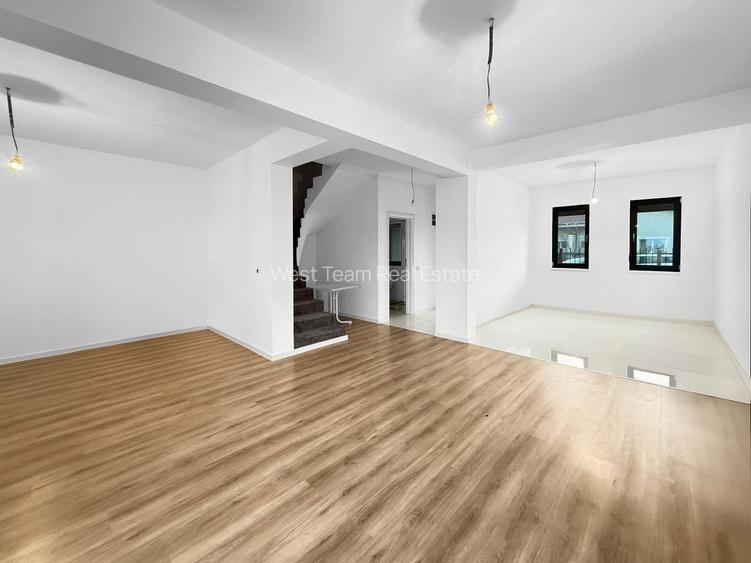 Duplex, 4 camere, suprafata generoasa - Comision 0 - 5