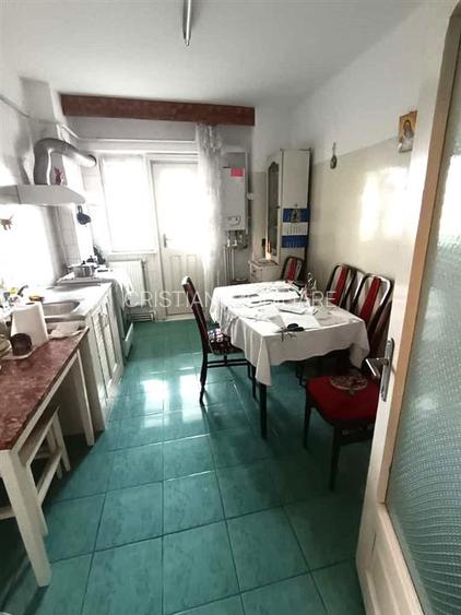 Ultracentral 2 cam Calarasilor  Confort 1 decomandat - 63 mp, etaj intermediar - 5