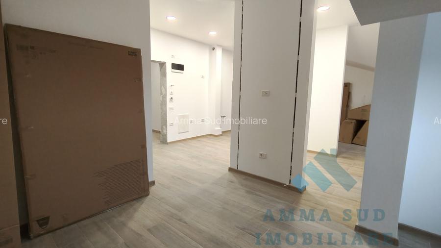 Imobil cu lift  S + P + 1 + M - 360 mp utili - Metrou Aparătorii Pariei 500 m - 22