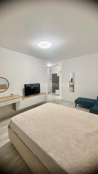PIATA NICOLINA, APARTAMENT CU O CAMERA DECOMANDAT, MUTARE IMEDIATA - 3