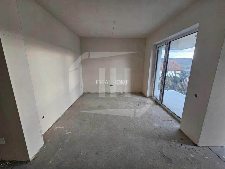 Apartament 3 camere plus parcare in zona Regal - 4