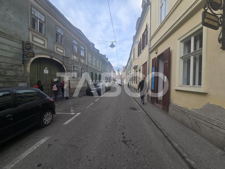 Apartament de vanzare 3 camere 2 bai Centrul Istoric Sibiu Comision 0 - 14