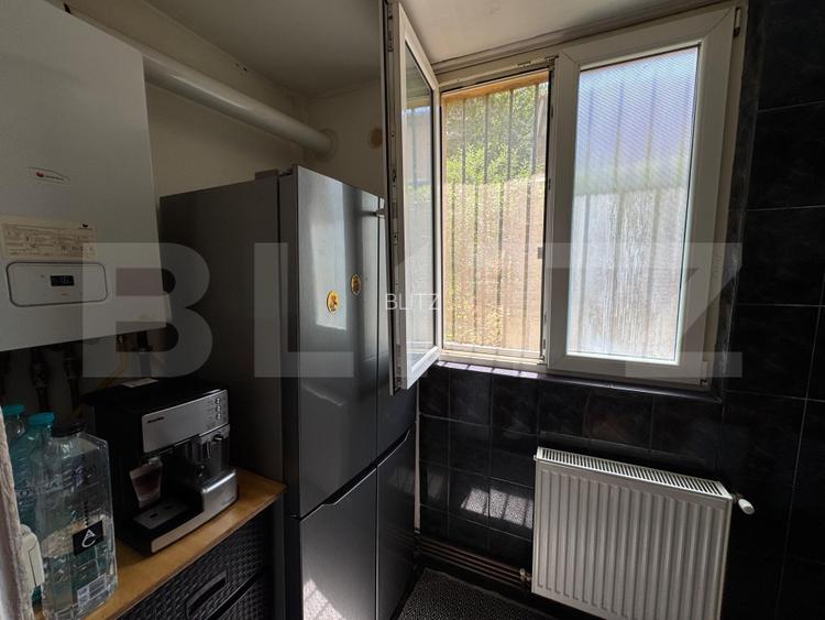 Apartament de 3 camere, decomandat, parter, zona Valea Rosie - 11