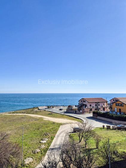 Vedere frontala la mare din toate camerele | Apartament 3 camere Faleza Nord - 12