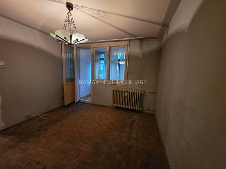 1 Decembrie 1918, 10 minute metrou, Auchan, chiar pe Onisifor Ghibu - 5