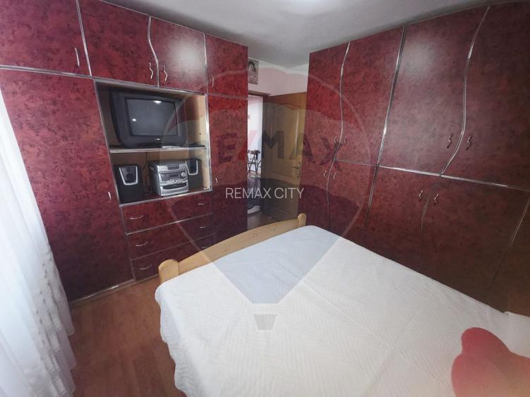 Apartament cu 2 camere de închiriat în zona Central - 12