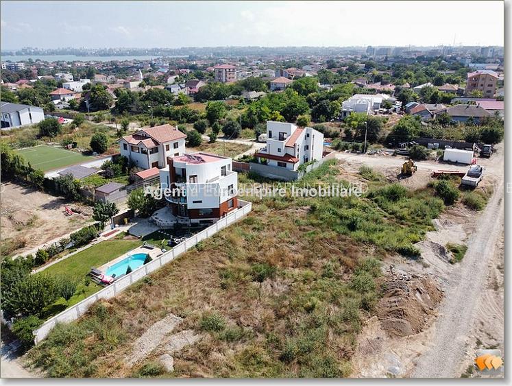 Anunturi vanzari terenuri in Palazu Mare - 3