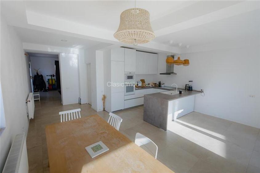 Casa individuala de vanzare | Gheorgheni, Cluj-Napoca | 155 mp utili | 299 mp te - 4
