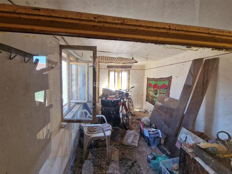 Teren mare cu 2 case in Sabolciu, com. Sacadat - 13