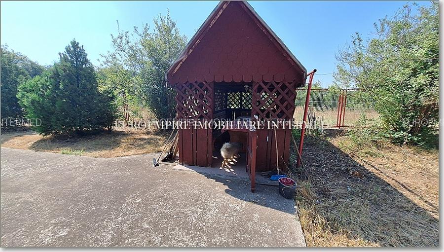 Casa P+M de vanzare in Lazu - 8