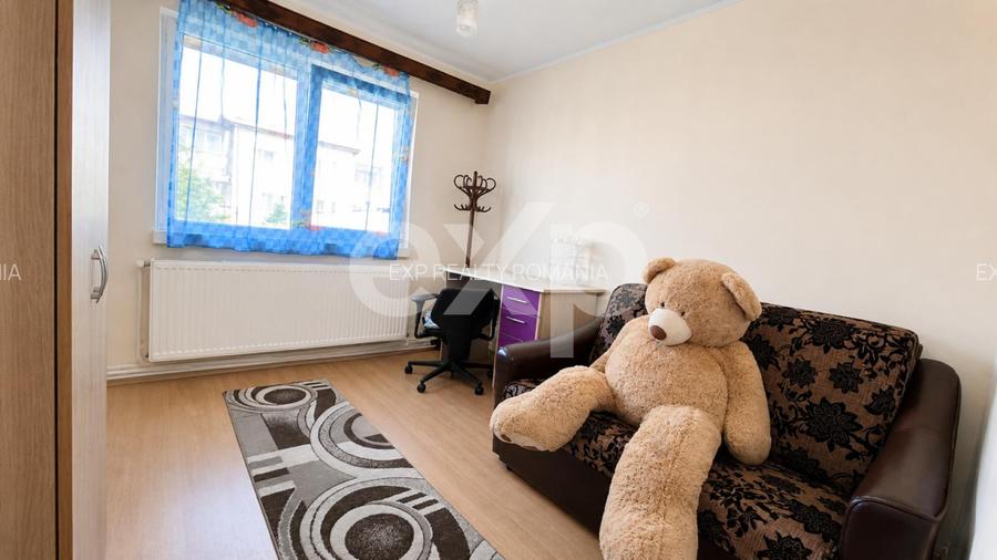 Apartament cu 3 camere de inchiriat, strada Stadionului - 2