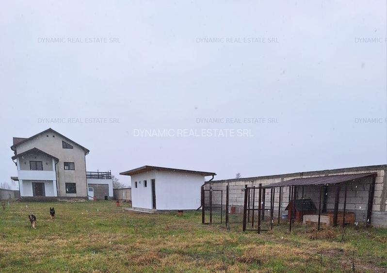 Vila D+P+1+M  - 4 dormitoare/4 bai - Garaj - 5000mp - 2 cai de acces - 13