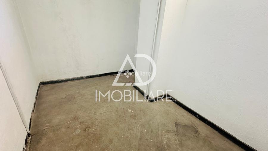 Spațiu comercial de închiriat – Locație Premium pe Strada Victoriei (Pietonal) - 13