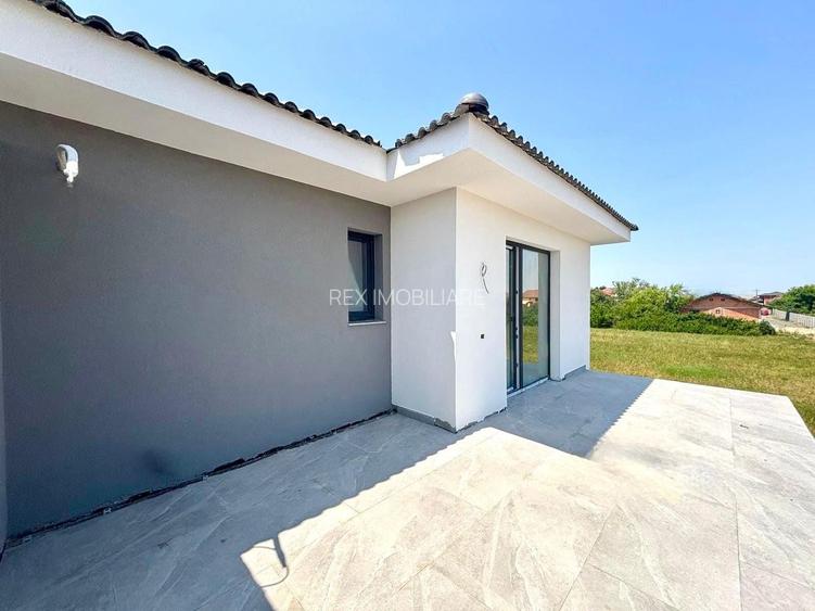 Duplex 4 camere - pompa de caldura, panouri fotovoltaice - Sacalaz - 2