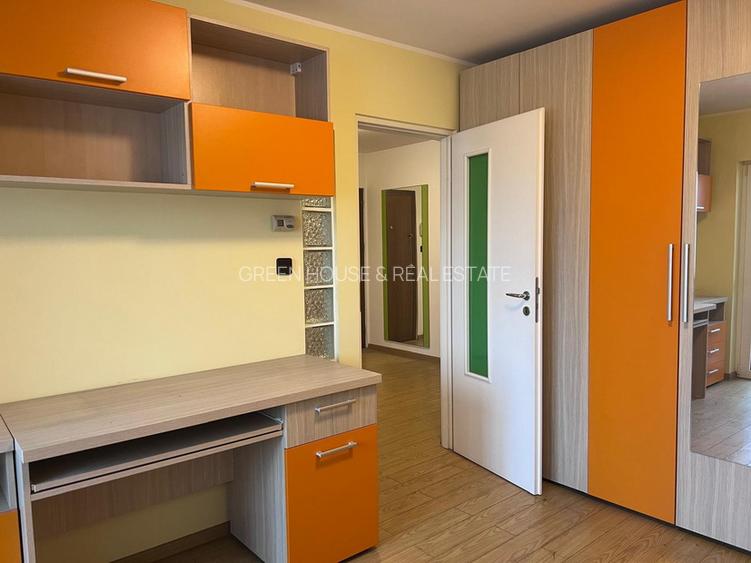 Apartament 2 camere, zona Liceul Auto - 10