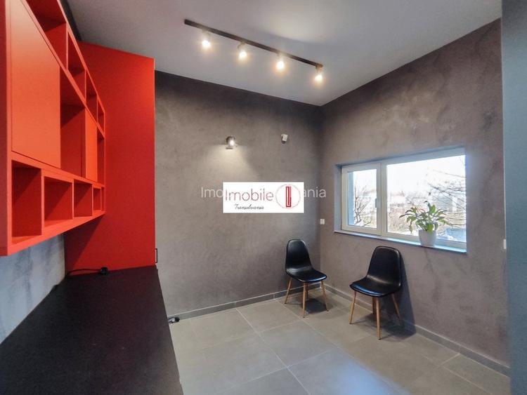 Vila moderna Zorilor  |  Parcare - 7