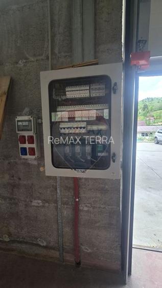 Hala de productie 540mp de închiriat în Borsa pe DN 18 spre Complex - 3