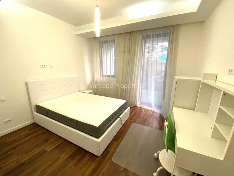 Parter cu terasa | piscina exterioara | receptie si paza | Aviatorilor - 15