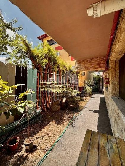 2 camere in vila de inchiriat cu gradina - 13