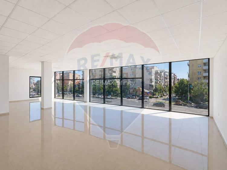 Spatiu comercial 900mp, vitrina, vad intens, de inchiriat, Manastur - 3