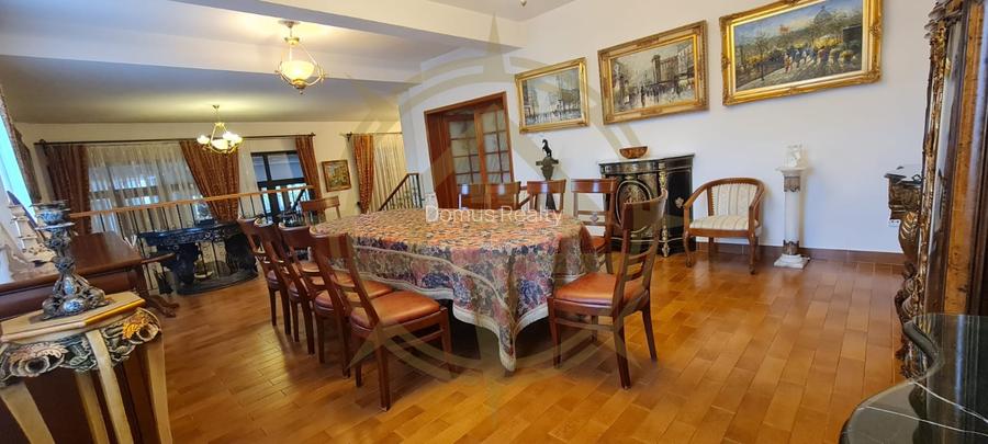 DOM00443 - Vila  la lac cu ponton si piscina Snagov - 10