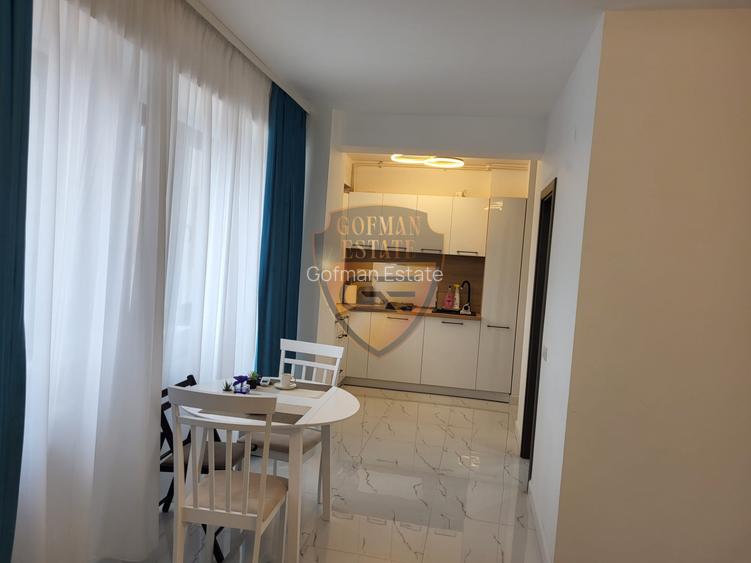 Studio Mamaia Tenis Club, 33mp, et 5/8 lift, vedere la lac, gaze, A/C term lung - 5
