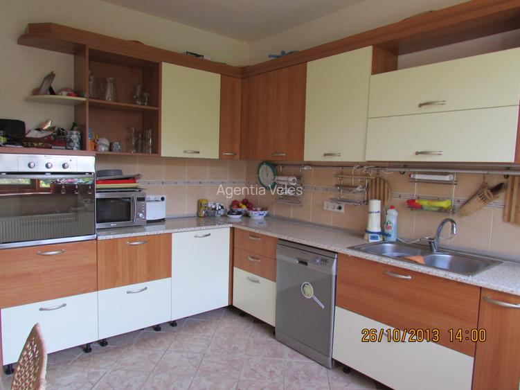 SNAGOV vila  spatioasa, curte amenajata, garaj, panouri fotovoltaice - 6