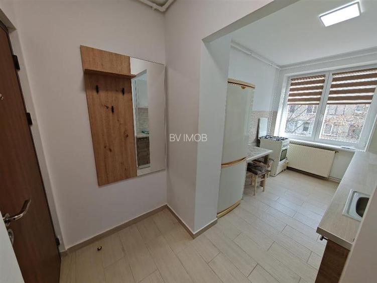 Inchiriem Apartament 2 Camere, Modern, Semidecomandat, Tractorul - 17