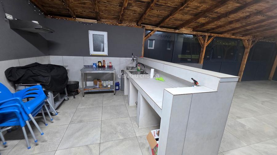 Casa plus spațiu comercial  - 6