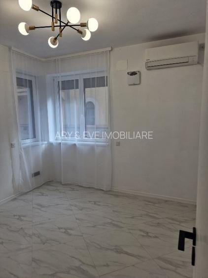 Sediul care impune respect: Duplex de lux în vilă Enzo Canella Prima închiriere - 4