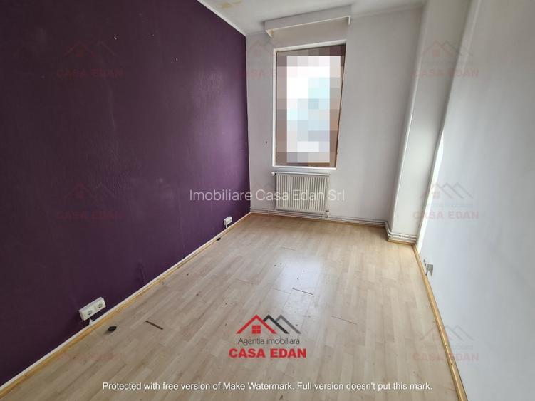 Spatiu comercial in Campina-- 95.000 E - 8